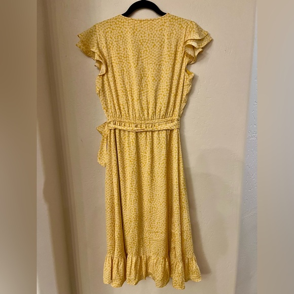 New without tags: Lauren Conrad yellow belted ruffle dress - Picture 3 of 6